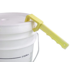 Deksel opener voor kunststof emmer