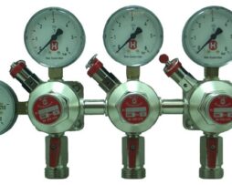 C02 drukregelaar 3 fusten op 1 Cylinder